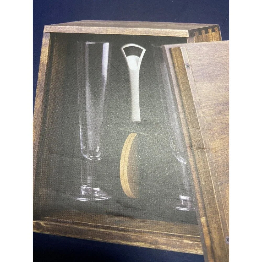 Texas Rangers MLB Pilsner Beer Serving Gift Set In Acacia Wood Case Legacy NIB